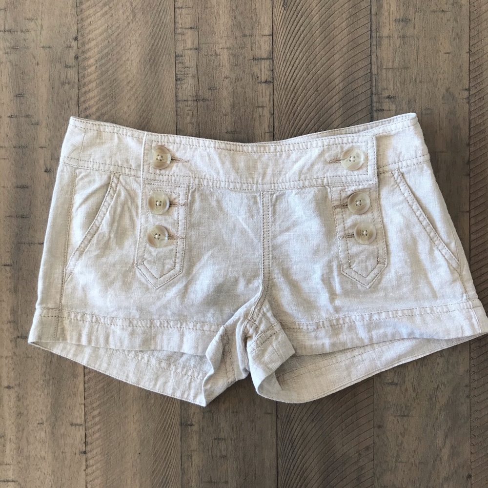 Express linen shorts